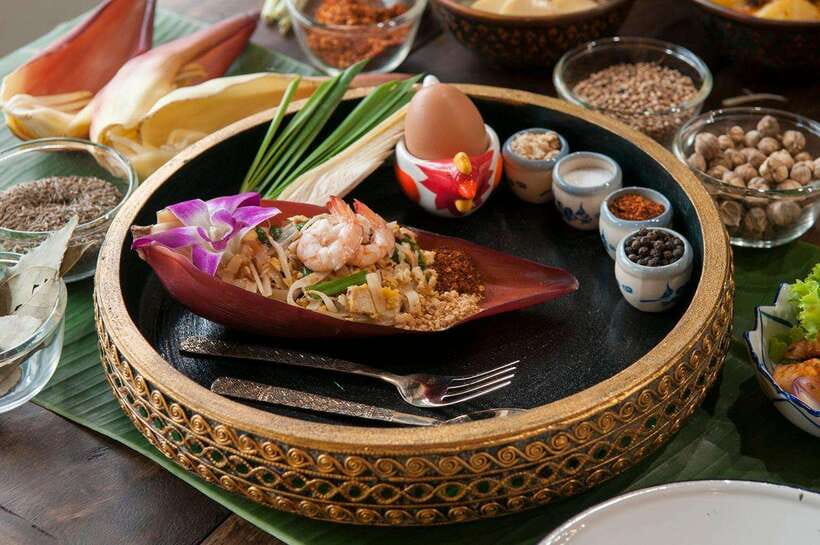 Bangkok: Hands-on Thai Cooking Class and Market Tour - The weekly menu gives you a reason to choose your date