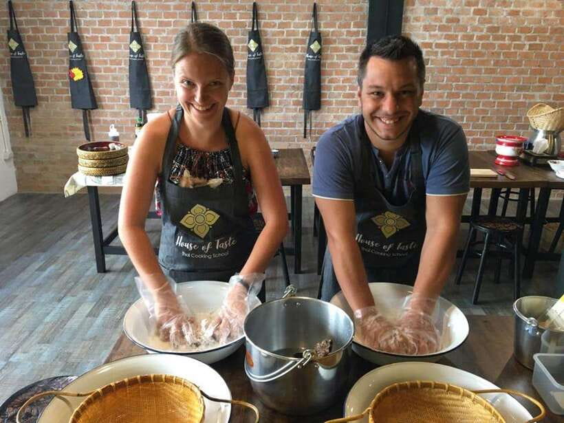 Bangkok: Hands-on Thai Cooking Class and Market Tour - Four dishes, cooked and eaten in stages