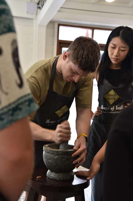 Bangkok: Hands-on Thai Cooking Class & Market Tour in Sathon - Practical details that make the day easier