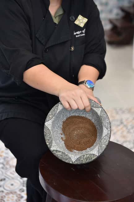 Bangkok: Hands-on Thai Cooking Class & Market Tour in Sathon - Dietary needs and accessibility