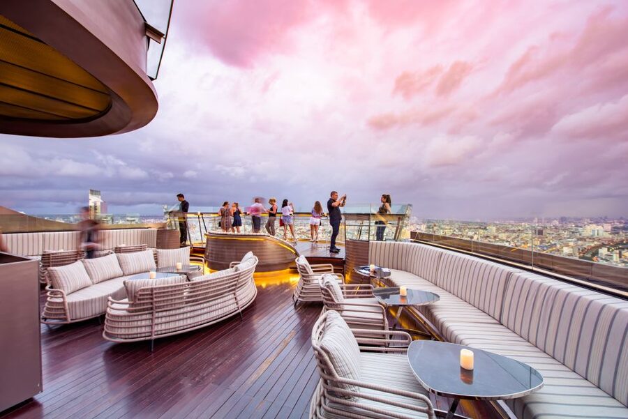 Bangkok: Lebua Rooftop Bar Reservation & Round-Trip Transfer - Smart casual clothing is a firm rule
