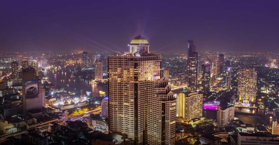 Bangkok: Lebua Rooftop Bar Reservation & Round-Trip Transfer - Your private pickup from central Bangkok