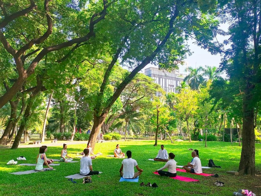 Bangkok: Lumpini Park Yoga Experience - Why Lumpini Park changes the yoga session