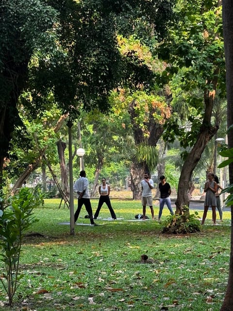 Bangkok: Lumpini Park Yoga Experience - Who will enjoy this most