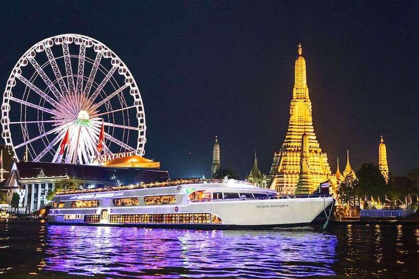Bangkok: Luxury White Dinner Cruise Free Flow Beer and Wine - What happens once you board