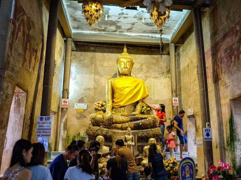Bangkok: Maeklong Railway & Amphawa Floating Market Day Trip - Sustainable travel and overall value