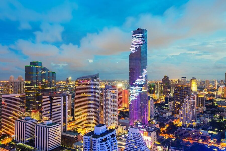 Bangkok: Mahanakhon SkyWalk Entry Ticket with Options - Who should book the Mahanakhon SkyWalk?