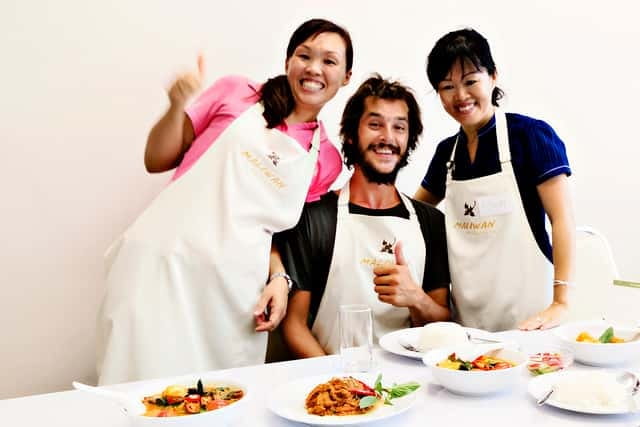 Bangkok: Maliwan Thai Cooking Class with Market Tour - What the Maliwan class gets right