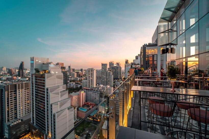 Bangkok: Mojjo Rooftop Lounge & Bar Food & Beverage Package - Who should book Mojjo Rooftop Lounge & Bar?