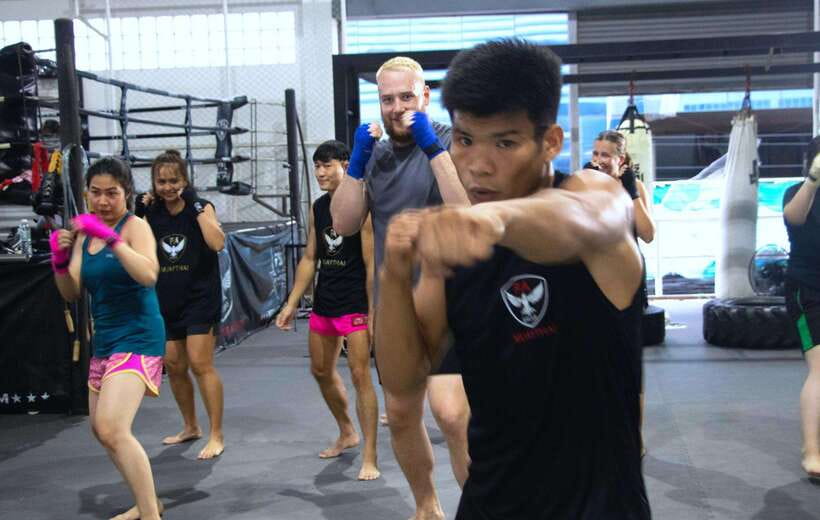 Bangkok: Muay Thai Boxing Introduction Class for Beginners - Arriving at FA Group Fitness