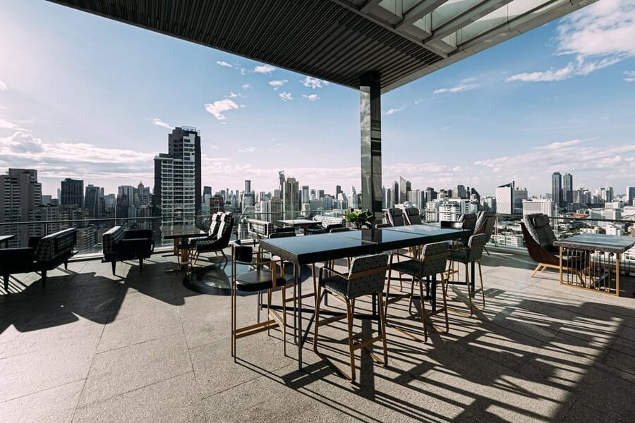Bangkok: Nimitr Rooftop by 137 Pillars - Key things to know before booking