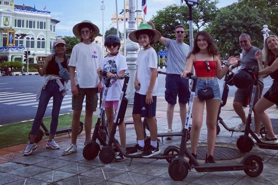 Bangkok : Old City Guided E-Scooter &/or Bike Tour - Phra Sumen Fort and the riverside edge