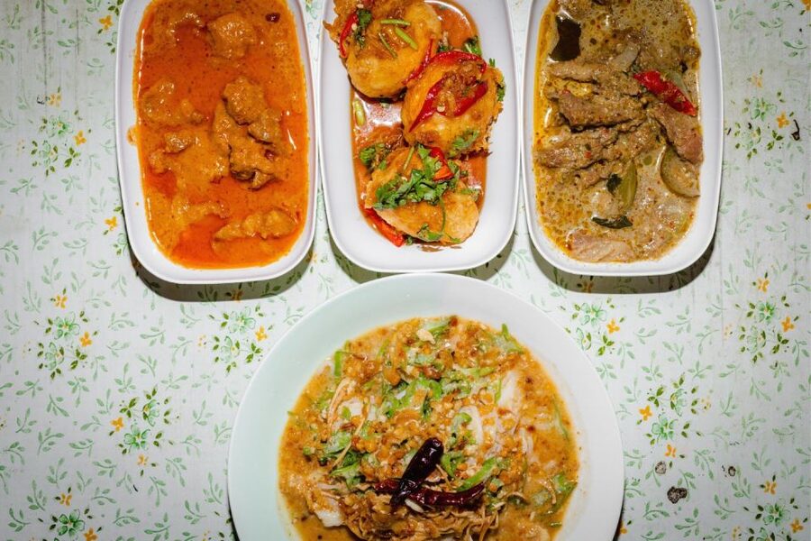 Bangkok: Old Siam Food Tour with 15+ Tastings - Why this Bangkok food tour feels different