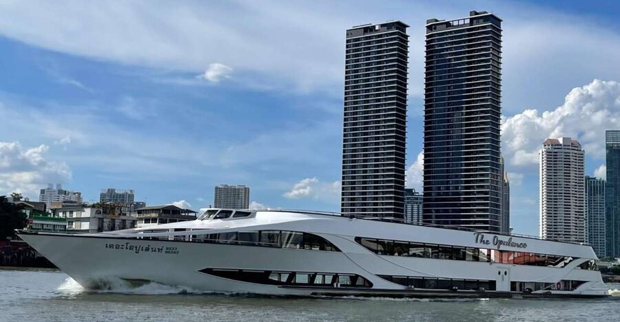 Bangkok: Opulence Luxury Chao Phraya Dinner Cruise - Key points to know before you book