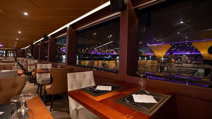 Bangkok: Opulence Luxury Dinner Cruise with Hotel Transfer - Hotel transfers and the real time commitment