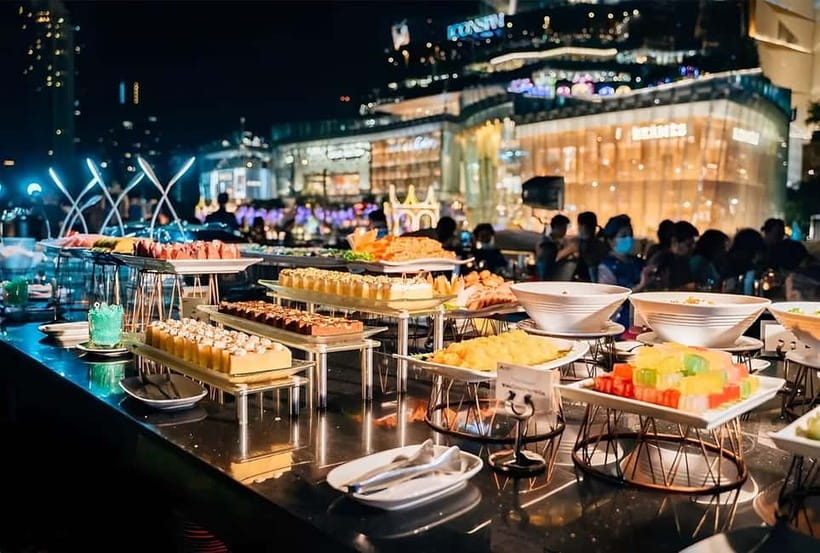 Bangkok: Opulence Luxury River Dinner Cruise with Live Band - Choosing between the three decks