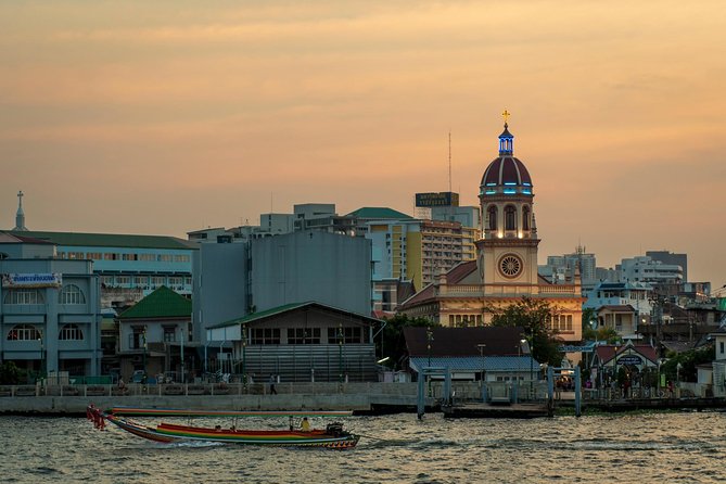 Bangkok Photography Masterclass - Private Photography Lesson - Erawan Shrine and Benjasiri Park
