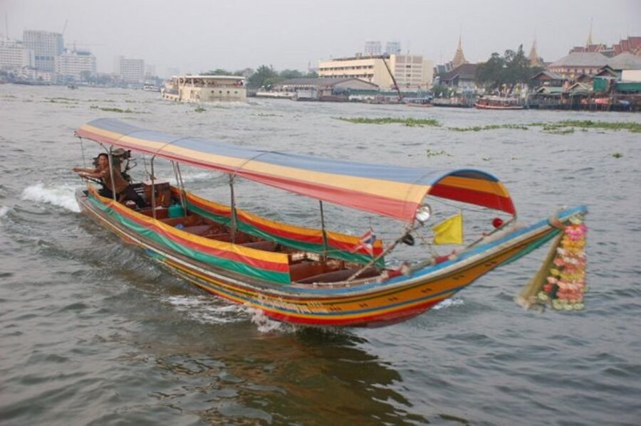 Bangkok: Private Thonburi Longtail Boat Tour & Wat Pho Visit - Key points at a glance