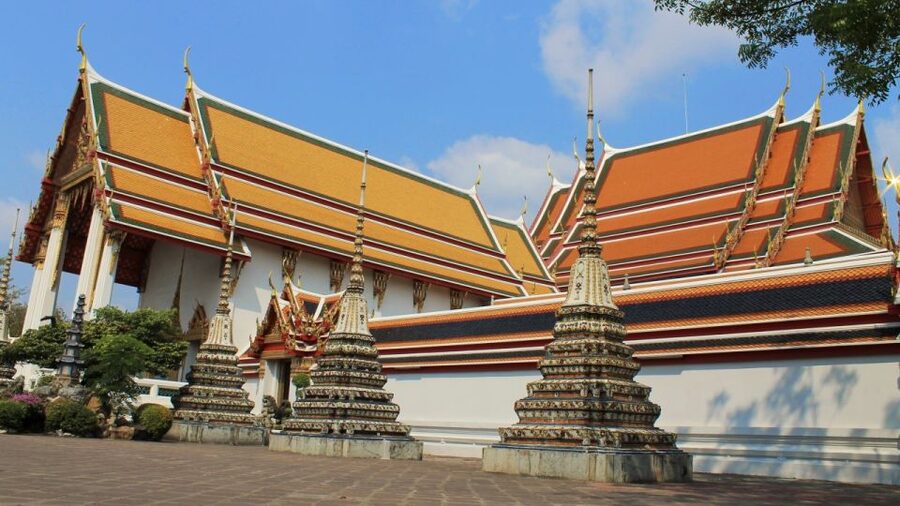 Bangkok: Private Thonburi Longtail Boat Tour & Wat Pho Visit - Guides named Wit and Pit