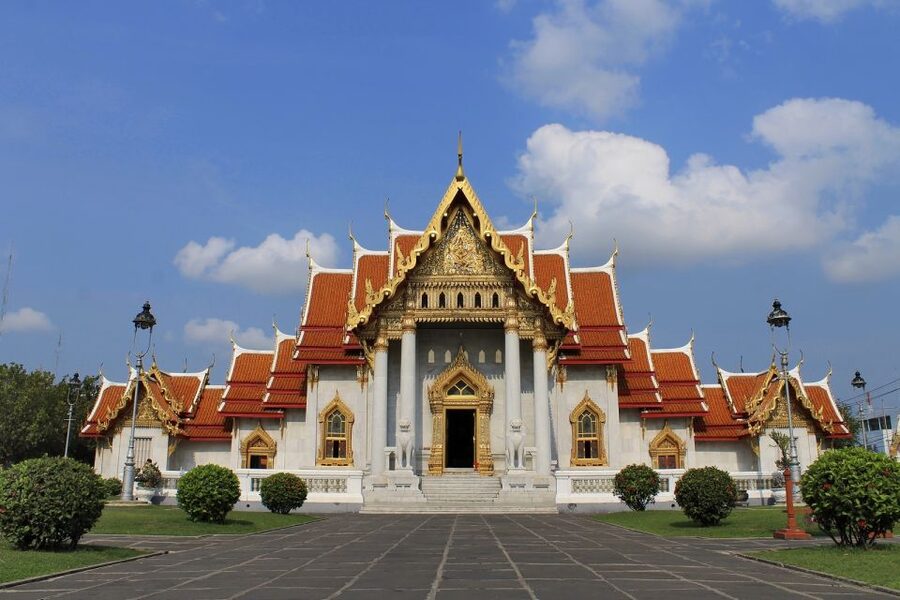 Bangkok: Private Thonburi Longtail Boat Tour & Wat Pho Visit - Who should book this Bangkok tour?