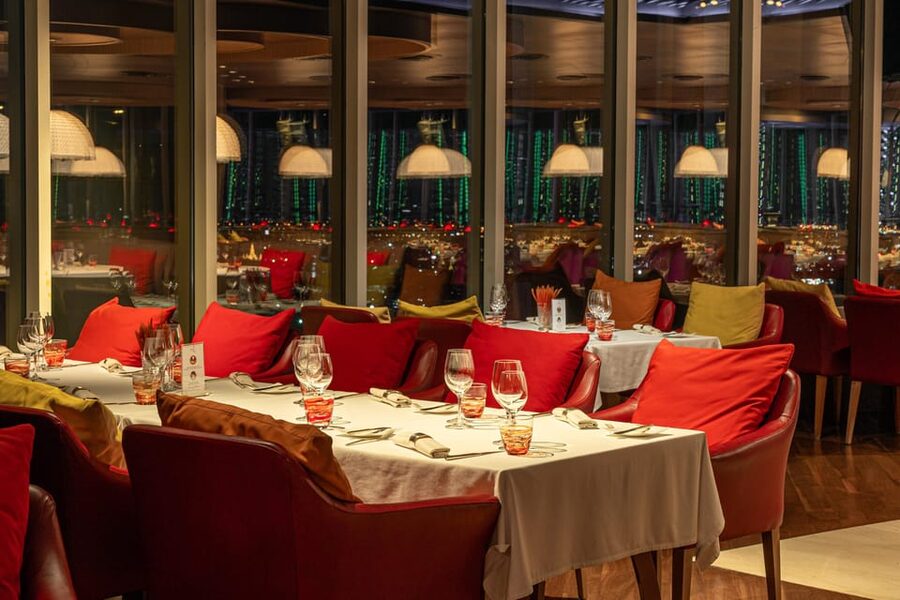 Bangkok: Red Sky Rooftop & Bar 56th Floor - What the 90-minute visit feels like
