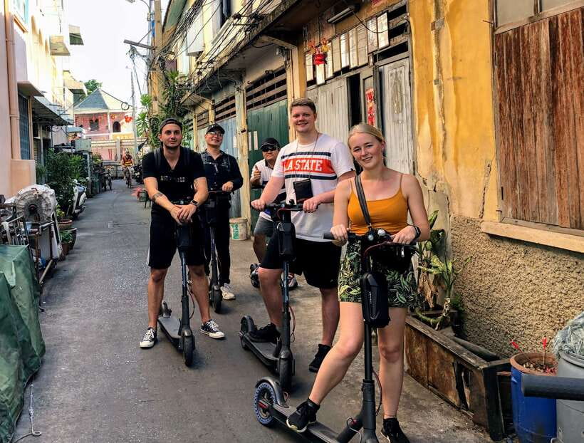 Bangkok: Riverside E-Scooter Adventure with StreetFood Snack - Who should book this ride