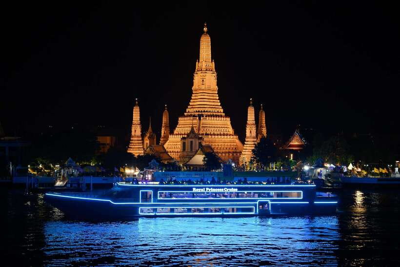Bangkok: Royal Princess River Dinner Cruise with Live Music - Key points to know before booking