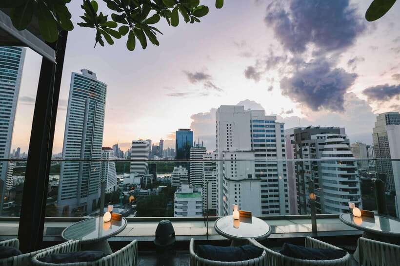 Bangkok: Sky on 20 Rooftop Bar With Free Flow Drinks - Should you book Sky on 20?