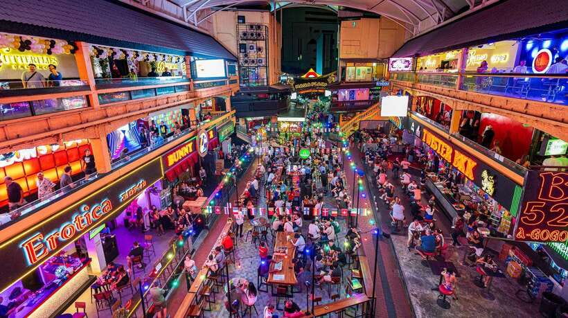 Bangkok: Soi Cowboy, Nana, Soi 11, Rooftops, Clubs & Go Go’s - Heaven17, where the night changes tempo