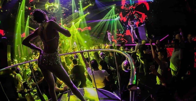 Bangkok: Soi Cowboy, Nana, Soi 11, Rooftops, Clubs & Go Go’s - Spectrum Lounge and Bar for the best view