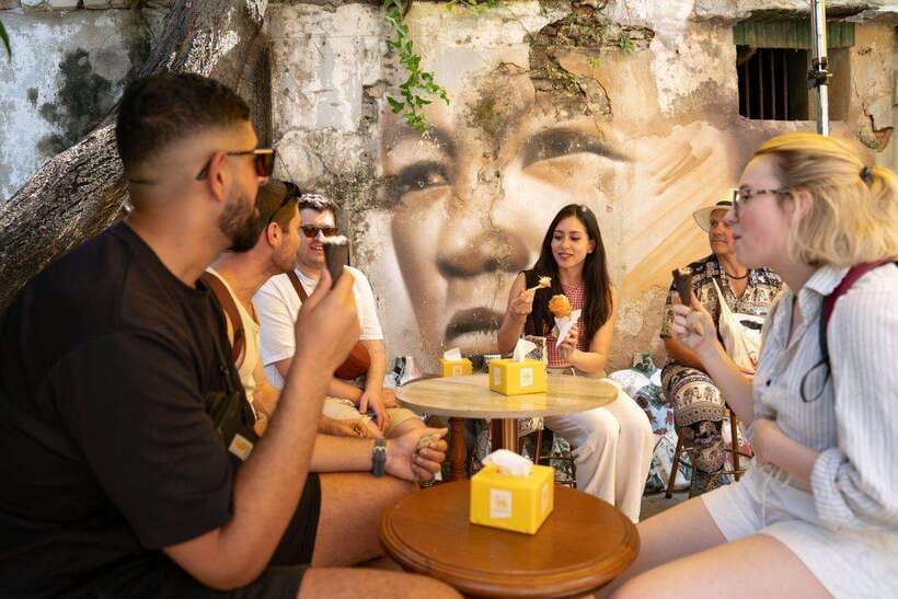 Bangkok: Talad Noi Hidden Gems & Street Food Adventure - Street Art, Narrow Lanes, and Everyday Talad Noi