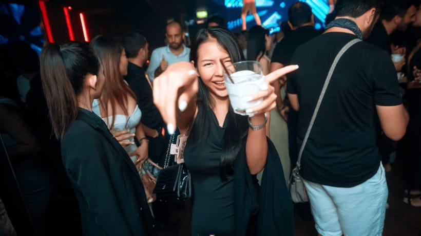 Bangkok: The Speakeasy, Rooftop & Iconic Venues Pub Crawl - Sugar Club: an optional extra for serious night owls