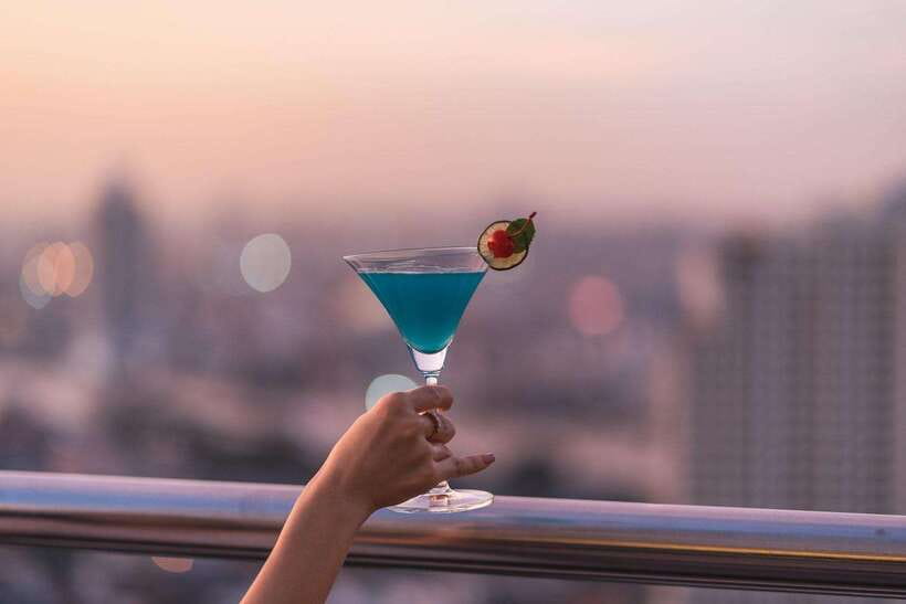 Bangkok: ThreeSixty Rooftop Bar at Millennium Hilton - Finding the Millennium Hilton and reaching the bar