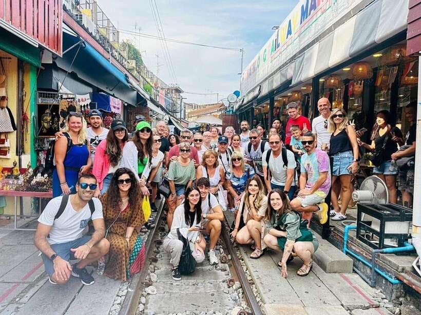 Bangkok: Train Market & Floating Market with Boat Ride - Damnoen Saduak Floating Market by traditional boat