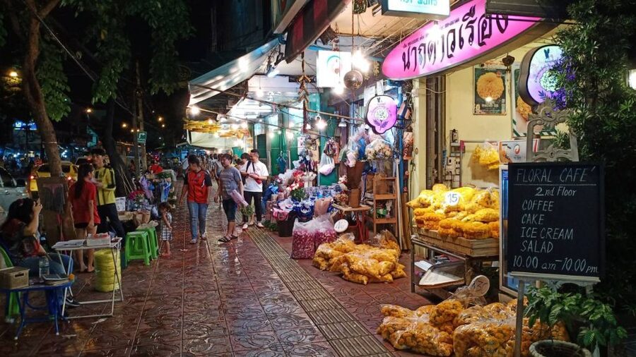 Bangkok: Travstore Original Bangkok Discovery Tour - Wat Arun and the old capital across the river