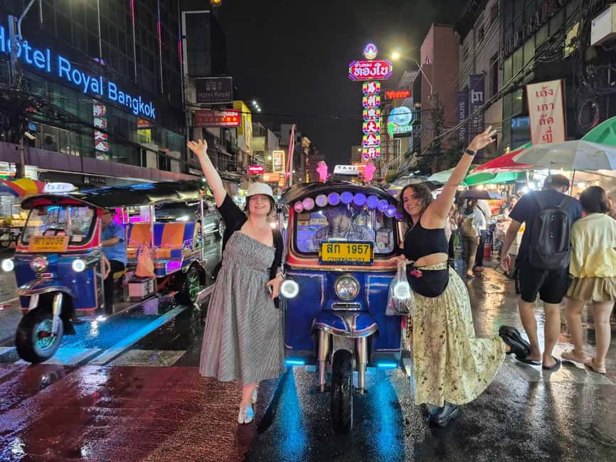 Bangkok: Tuk Tuk Adventure Chinatown Michelin Food & Temples - Why a Bangkok night tuk tuk tour works