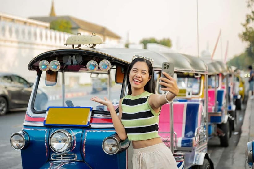 Bangkok Tuk-Tuk City Sightseeing Tour - Grand Palace and Bangkok’s old royal quarter