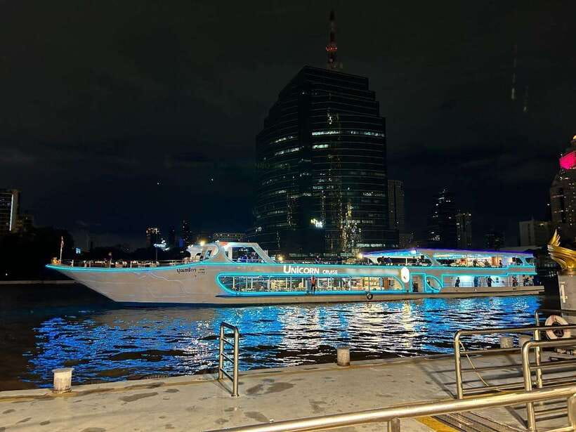Bangkok: Unicorn Chao Phraya River Dinner Cruise - Open-air views from Bangkok’s river