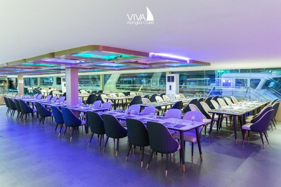 Bangkok: Viva Alangka Chao Phraya Dinner Cruise - Bangkok from the Chao Phraya after dark