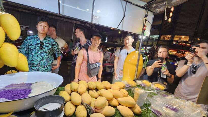 Bangkok Walking Tour : Mouthwatering Journey Food Tour - Is $43 fair for three hours?