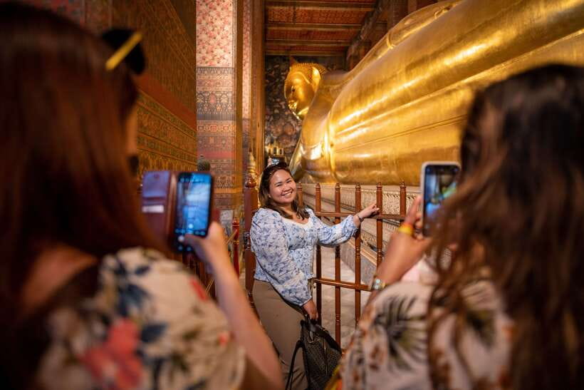 Bangkok: Wat Pho and Wat Arun Guided Walking Tour - What is included, and what is not