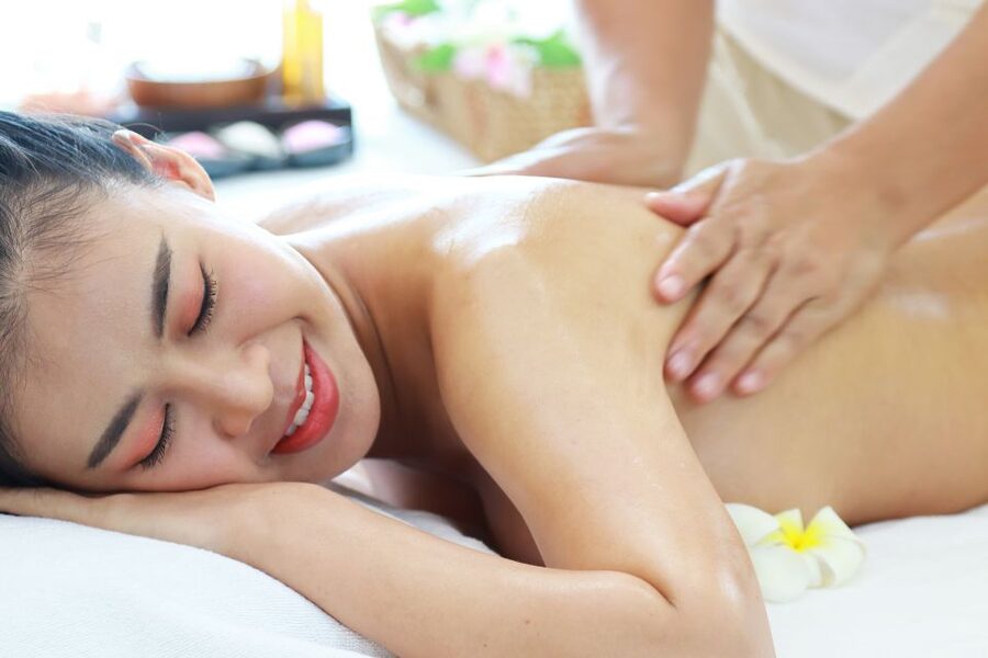 Bangkok: Wat Pho Thai Massage in Your Hotel Room - Key points to know before booking