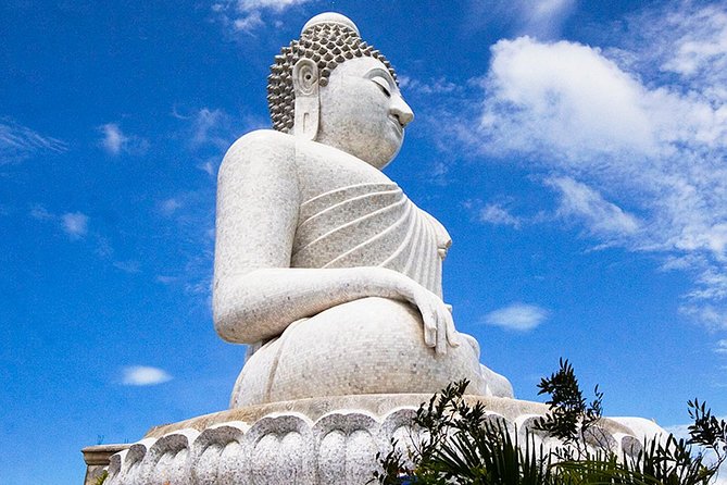 Big Buddha Jungle Trekking and Temple tour with Lunch - The jungle climb to Big Buddha
