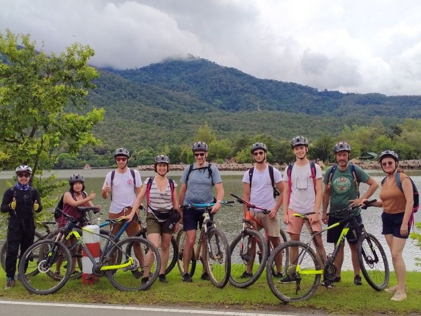 Chiang Mai: 24 km Leisure Cycling & swim Lake Huay Tueng Tao - Riding past the 700th Anniversary Stadium