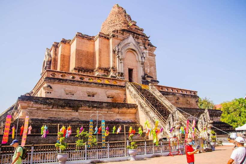 Chiang Mai: 3 Hour Old City and Temples Guided Walking Tour - Is Three Hours the Right Length?