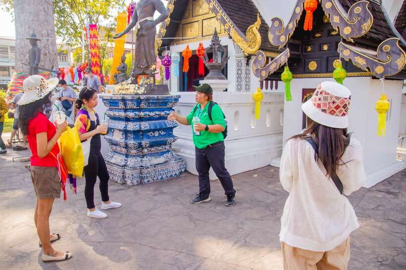 Chiang Mai: 3 Hour Old City and Temples Guided Walking Tour - Who Will Enjoy This Walking Tour?