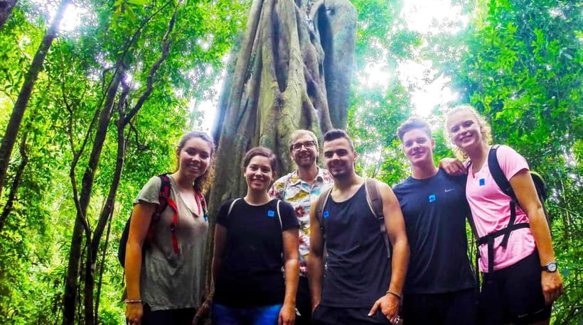 Chiang Mai: 7-Hour Doi Suthep National Park Summit Hiking - Wat Phra That Doi Suthep and the famous city view
