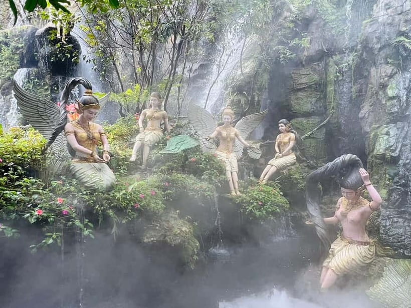 Chiang Mai: Chiang Rai Highlights in One Day - Optional Long Neck Karen Village and Mae Kachan Hot Spring