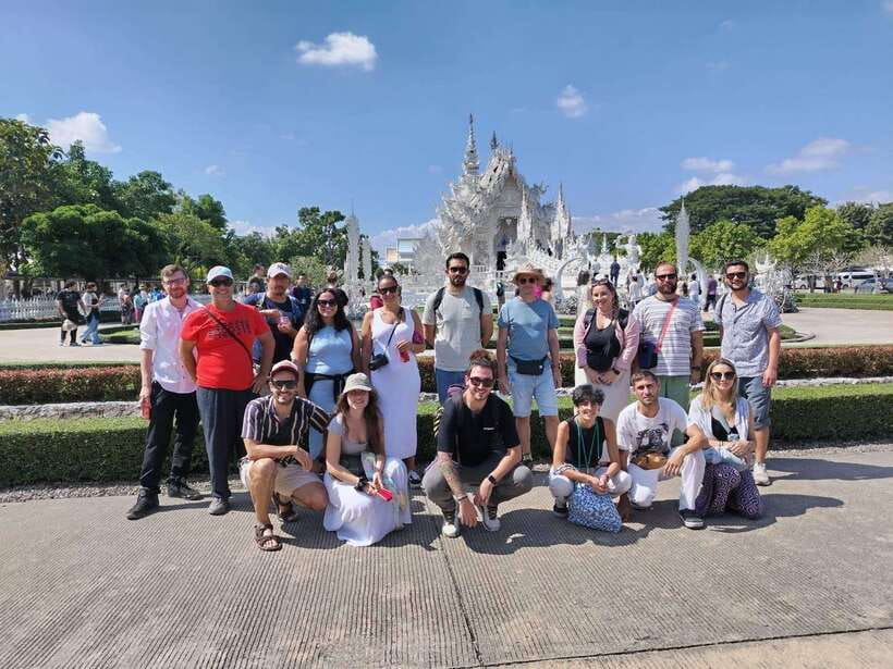 Chiang Mai: Chiang Rai Temples, Karen Tribe and Hot Springs - What to pack for this particular day