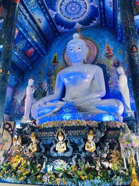 Chiang Mai: Chiang Rai White, Blue & Black Temples Day Tour - Baan Dam Museum and the Black House